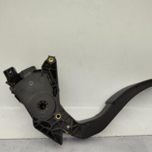 Pedale d'accelerateur RENAULT CLIO 4 PHASE 1 Diesel