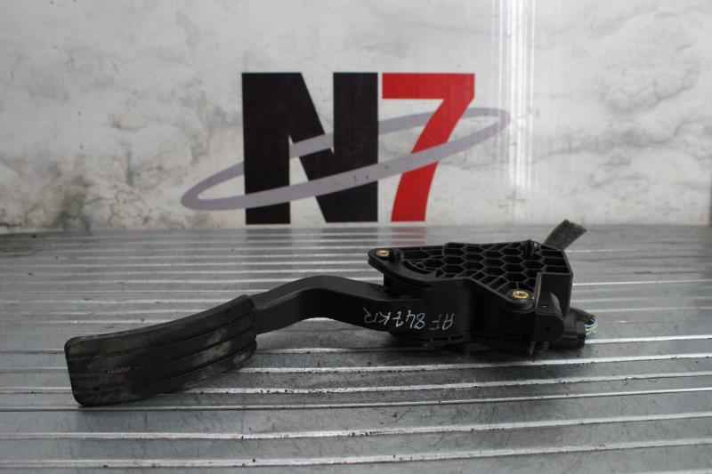 Pedale d'accelerateur RENAULT LAGUNA 3 PHASE 1 Diesel