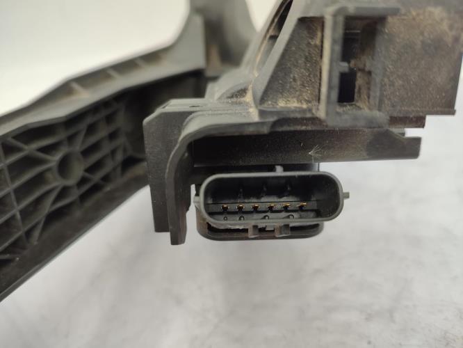 Pedale d'accelerateur VOLKSWAGEN PASSAT 5 BREAK Diesel