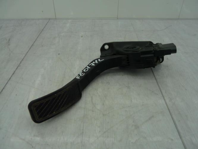 Pedale d'accelerateur FORD FIESTA 6 PHASE 1 Diesel