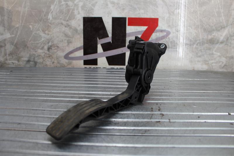 Pedale d'accelerateur DACIA DUSTER 1 PHASE 1 Diesel