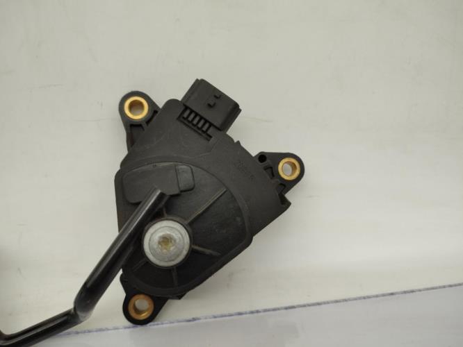 Pedale d'accelerateur RENAULT CLIO 3 PHASE 1 Diesel