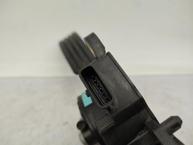 Pedale d'accelerateur RENAULT CLIO 3 PHASE 2 BREAK Essence