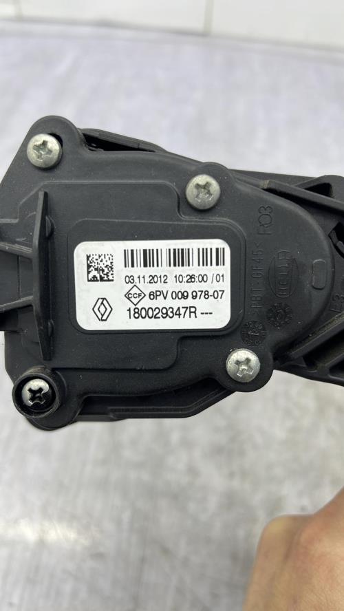 Pedale d'accelerateur RENAULT CLIO 4 PHASE 1 Diesel