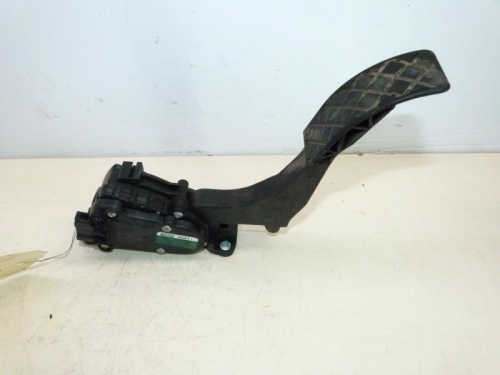 Pedale d'accelerateur SKODA FABIA 1 PHASE 1 Essence