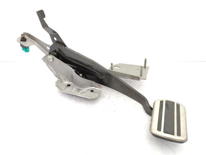 Pedale de frein PEUGEOT 308 2 PHASE 2 Diesel