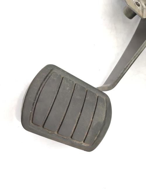 Pedale de frein PEUGEOT 308 2 SW PHASE 1 BREAK Essence