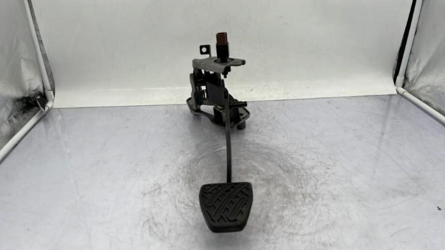 Pedale d'embrayage NISSAN JUKE 1 PHASE 1 Diesel
