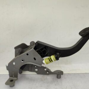 Pedale d'embrayage RENAULT MEGANE 4 PHASE 1 Essence