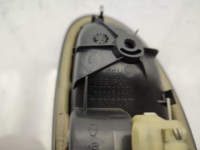 Poignee interieur avant gauche RENAULT SCENIC 1 PHASE 2 Diesel