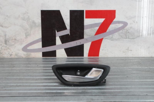 Poignee porte arriere droit RENAULT MEGANE 4 PHASE 1 Diesel