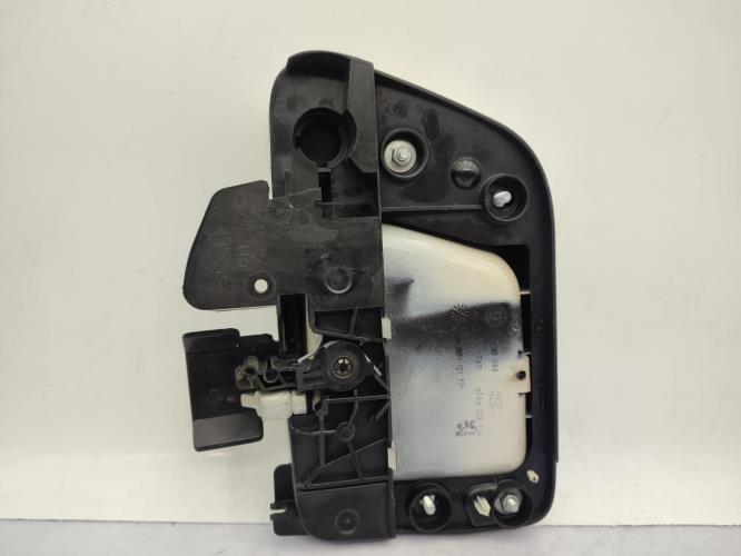 Poignee porte avant droit PEUGEOT 1007 Diesel