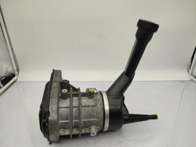 Pompe de direction CITROEN C4 PICASSO 1 Diesel