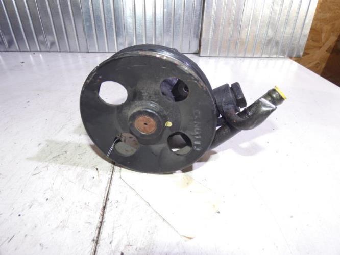Pompe de direction KIA CARENS 2 Diesel
