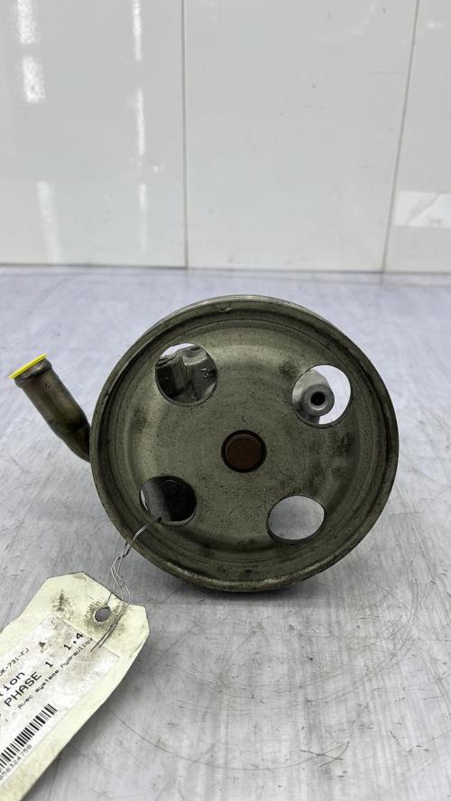 Pompe de direction FORD FIESTA 5 PHASE 1 Diesel