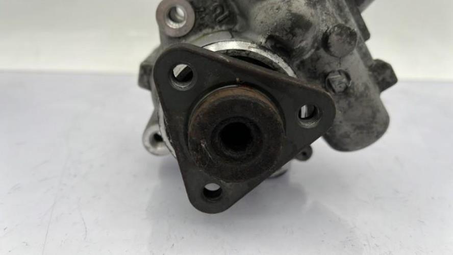 Pompe de direction BMW SERIE 1 E87 PHASE 1 Diesel