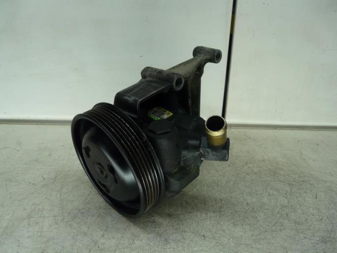 Pompe de direction FORD FIESTA 4 PHASE 1 Diesel