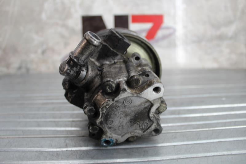 Pompe de direction PEUGEOT 807 Diesel