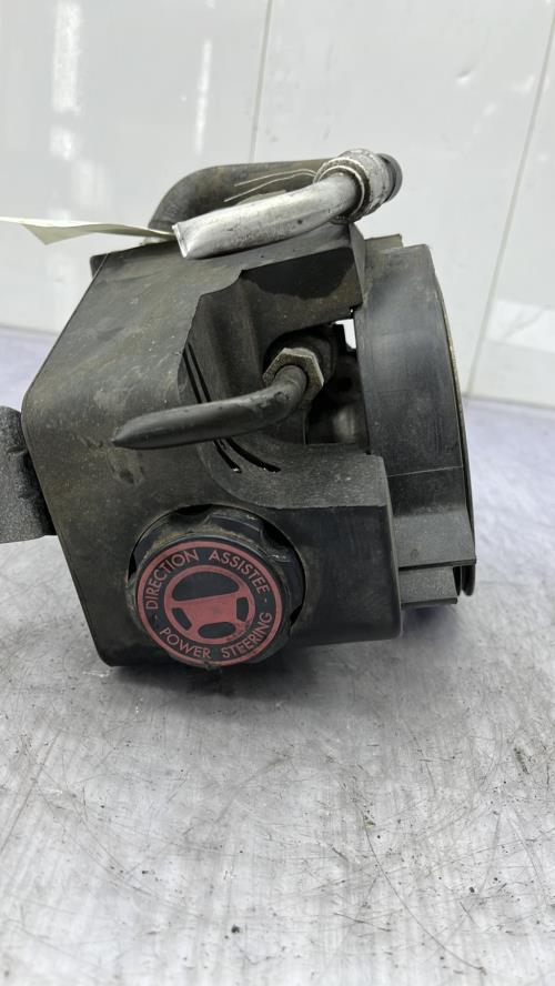 Pompe de direction PEUGEOT 206 PHASE 1 BREAK Essence