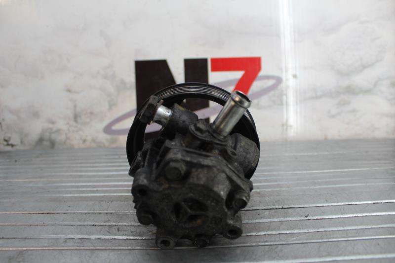 Pompe de direction PEUGEOT 4007 Diesel