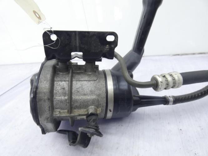 Pompe de direction PEUGEOT 308 1 PHASE 1 Diesel