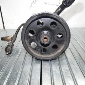 Pompe de direction FORD FOCUS 1 BREAK Essence