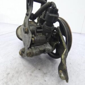 Pompe de direction TOYOTA YARIS 1 PHASE 1 Essence