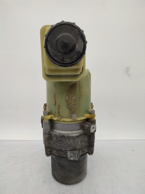 Pompe de direction RENAULT LATITUDE Diesel
