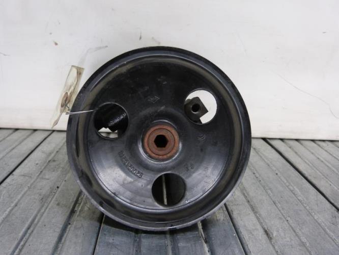 Pompe de direction DACIA SANDERO 1 Diesel