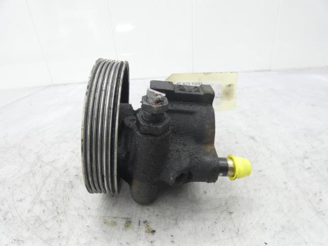Pompe de direction RENAULT CLIO 2 PHASE 1 Essence