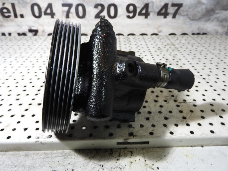 Pompe de direction RENAULT CLIO 2 PHASE 1 Essence