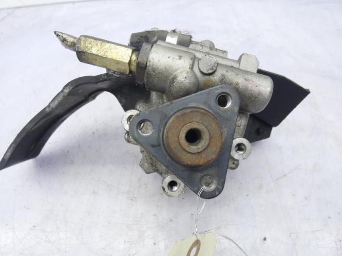 Pompe de direction ALFA ROMEO 147 PHASE 1 Essence