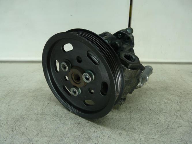 Pompe de direction VOLKSWAGEN POLO 3 PHASE 1 Diesel