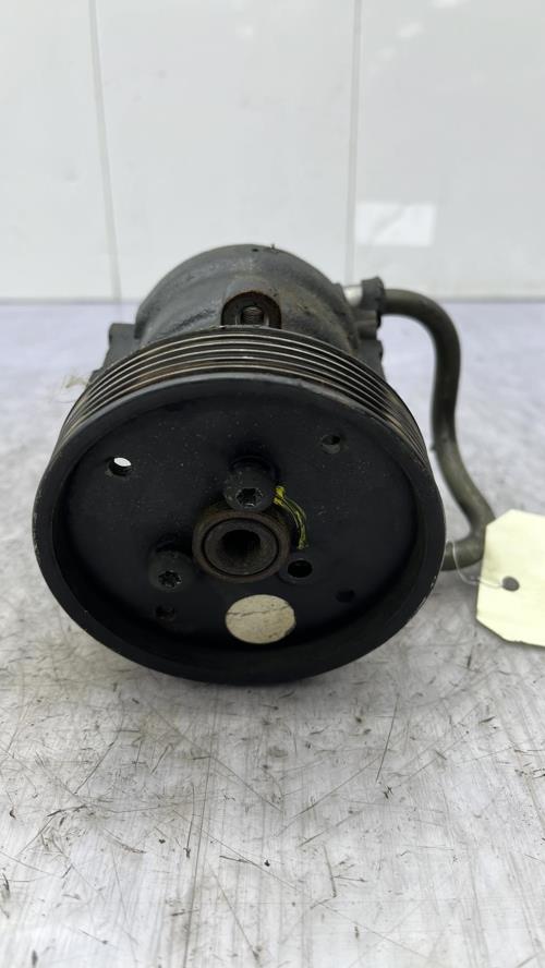 Pompe de direction RENAULT LAGUNA 1 PHASE 1 Essence