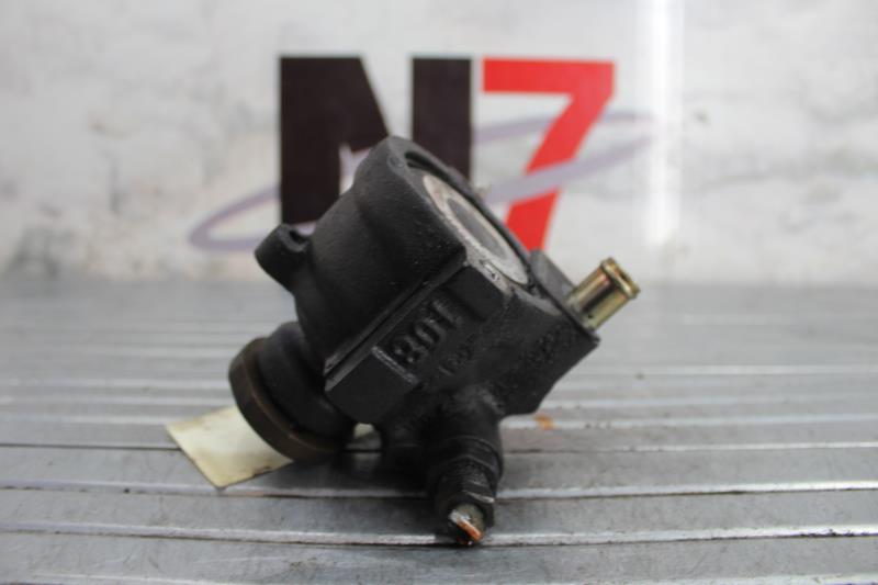 Pompe de direction RENAULT LAGUNA 1 PHASE 1 Essence