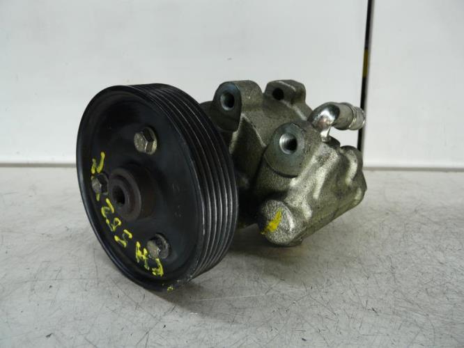 Pompe de direction RENAULT LAGUNA 1 PHASE 2 BREAK Diesel