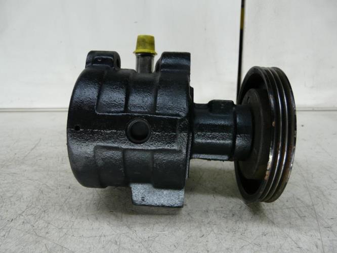 Pompe de direction RENAULT R19 PHASE 2 Essence