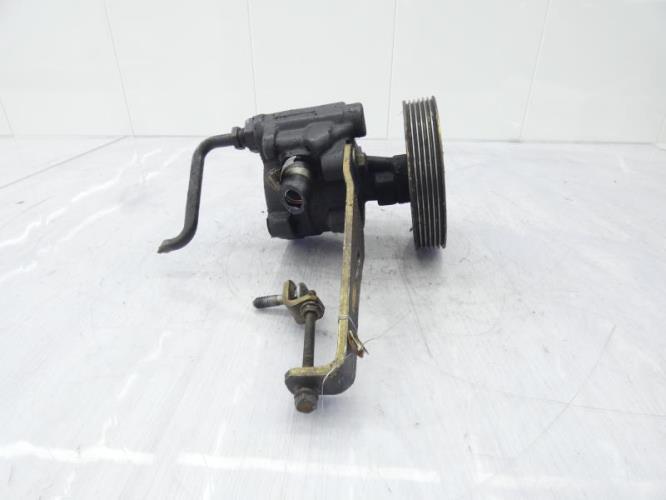 Pompe de direction RENAULT R21 PHASE 2 Essence