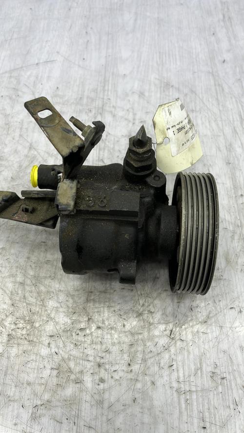 Pompe de direction RENAULT LAGUNA 1 PHASE 1 Essence
