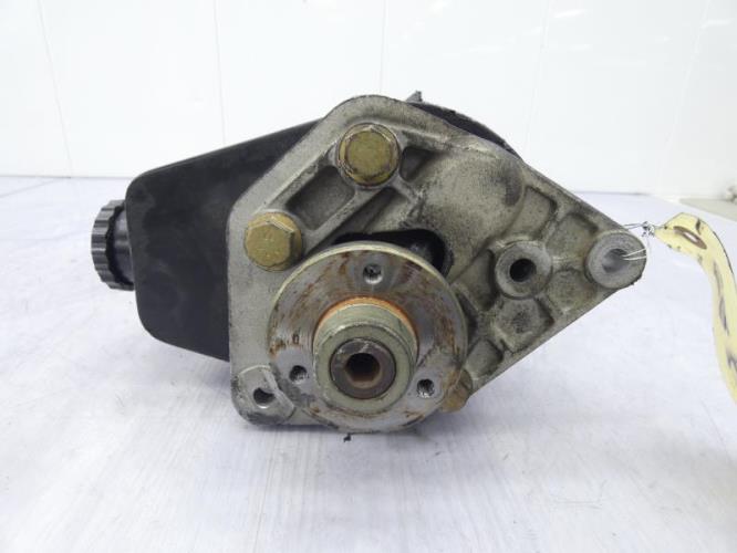 Pompe de direction RENAULT CLIO 1 PHASE 3 Essence