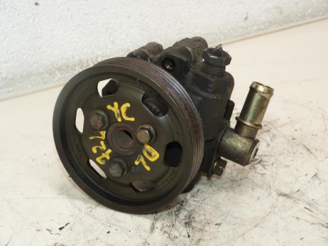 Pompe de direction RENAULT CLIO 2 PHASE 1 Essence