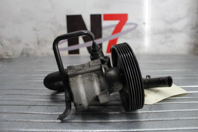 Pompe de direction RENAULT LAGUNA 2 PHASE 1 Diesel