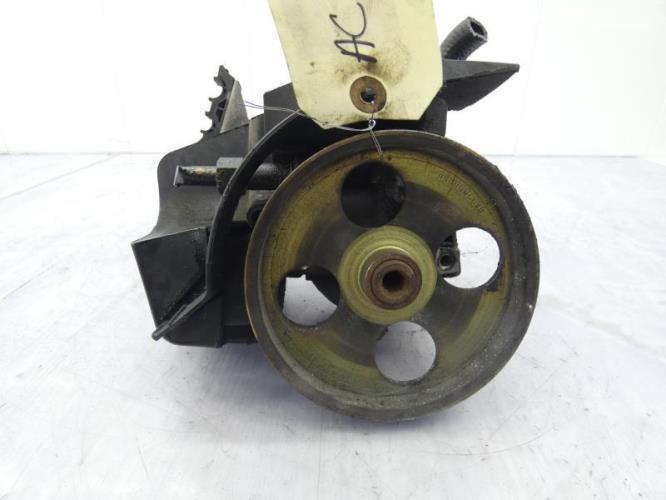 Pompe de direction OPEL VIVARO 1 PHASE 2 Diesel