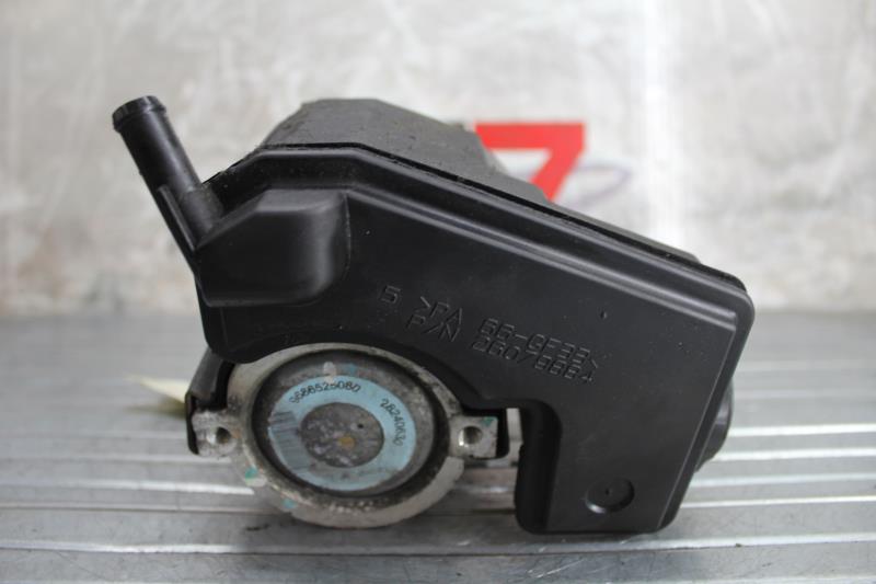 Pompe de direction PEUGEOT 206+ Essence