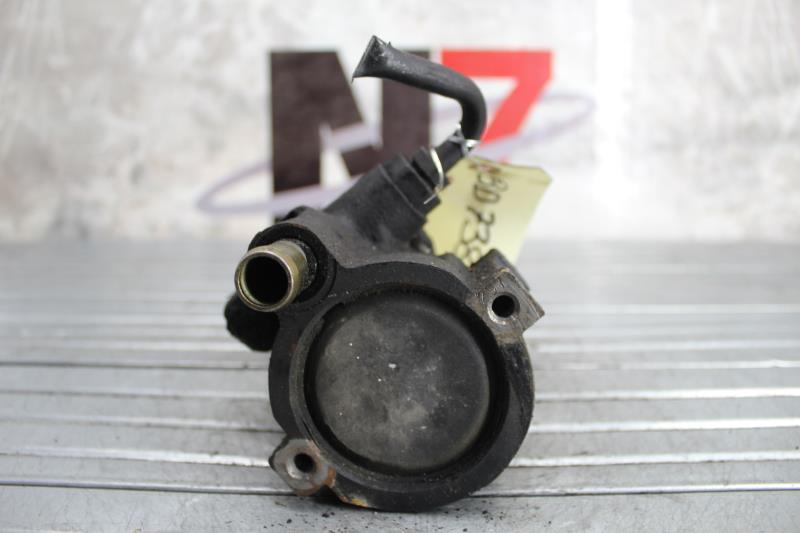 Pompe de direction RENAULT CLIO 2 PHASE 1 Essence