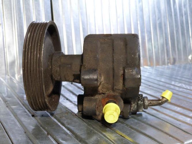 Pompe de direction RENAULT R19 PHASE 2 Diesel