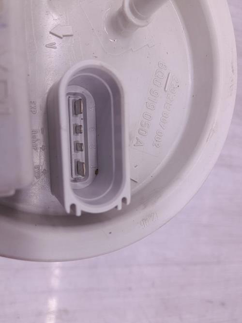 Pompe immergee VOLKSWAGEN POLO 4 PHASE 2 Essence