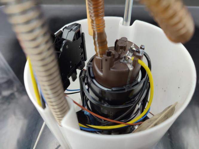 Pompe immergee SKODA FABIA 2 PHASE 2 Essence