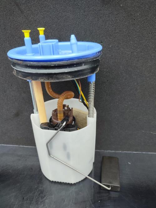 Pompe immergee VOLKSWAGEN POLO 5 PHASE 2 Essence