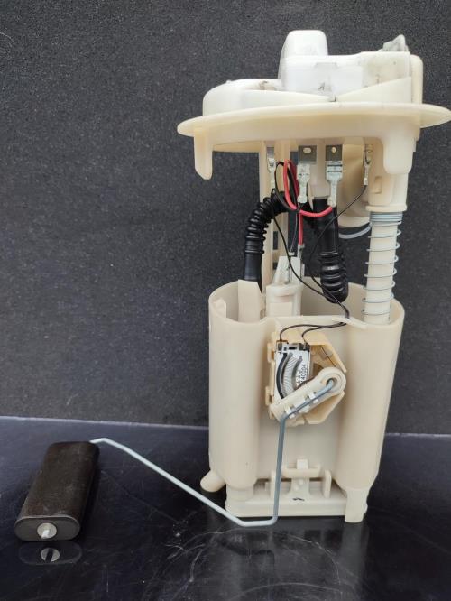 Pompe immergee CITROEN XSARA PICASSO PHASE 1 Essence